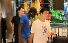 记者：申花队傍晚飞抵重庆客场，刘诚宇出现在出征队伍中
